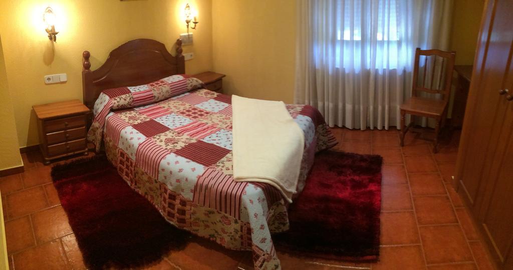 הוזנאיו Hostal Mizmaya חדר תמונה