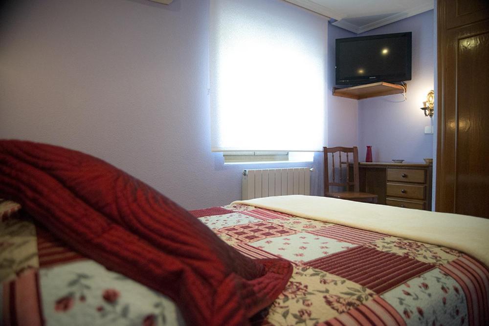 הוזנאיו Hostal Mizmaya מראה חיצוני תמונה